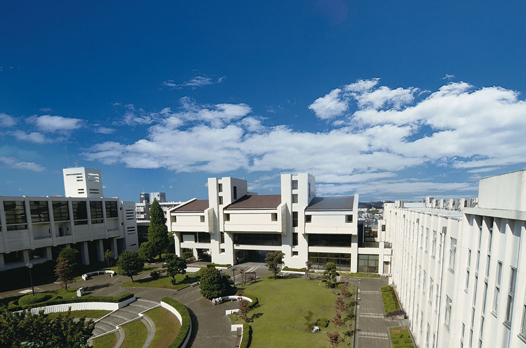 横浜商科大学 横浜商科大学古本募金